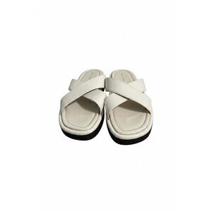 Stuart Weitzman Elodie White Leather Slip on Sandals 9B Criss Cross Top Comfort